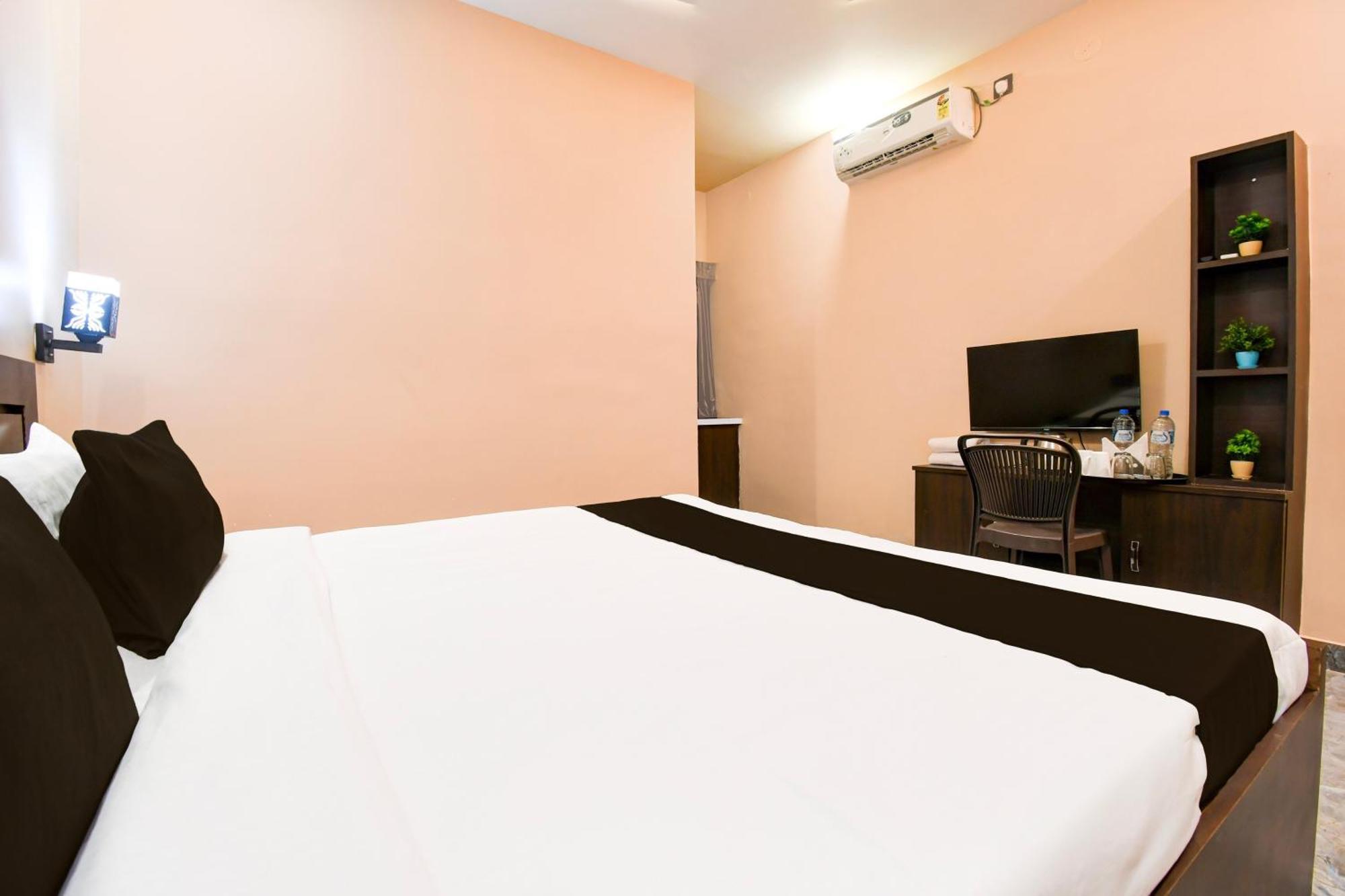 Hotel O M H Club And Resorts Ráňčí Exteriér fotografie